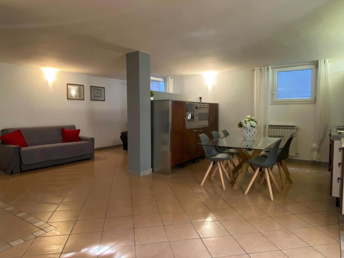 La Dolce - Private With Pool Villa Moniga del Garda